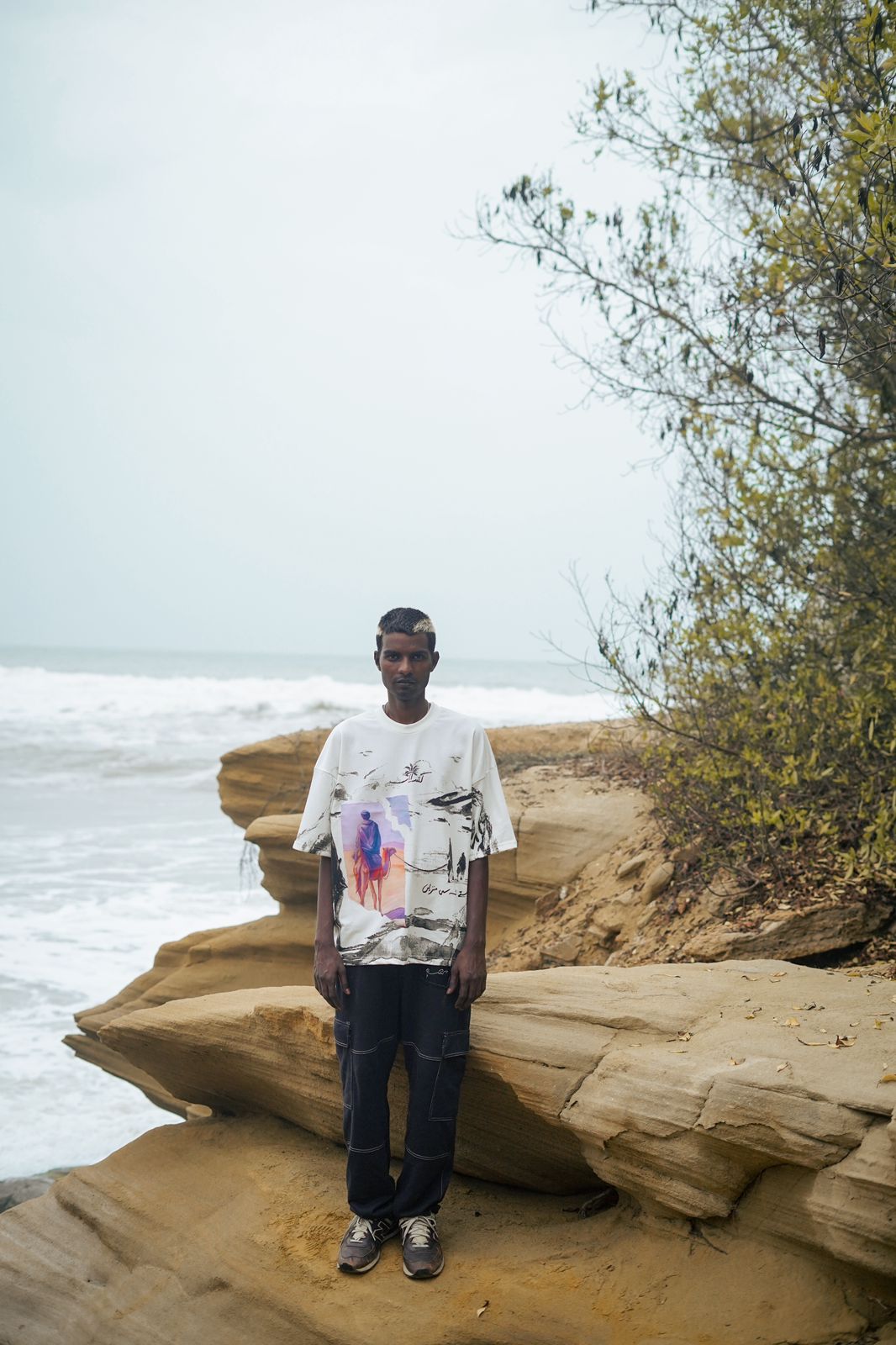 MANZIL T-SHIRT